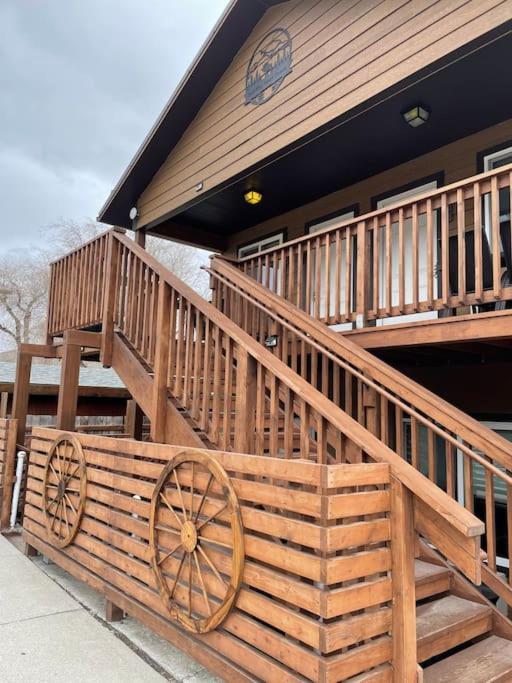 Parkway Yellowstone Guest House Room #1 Гардинър Екстериор снимка