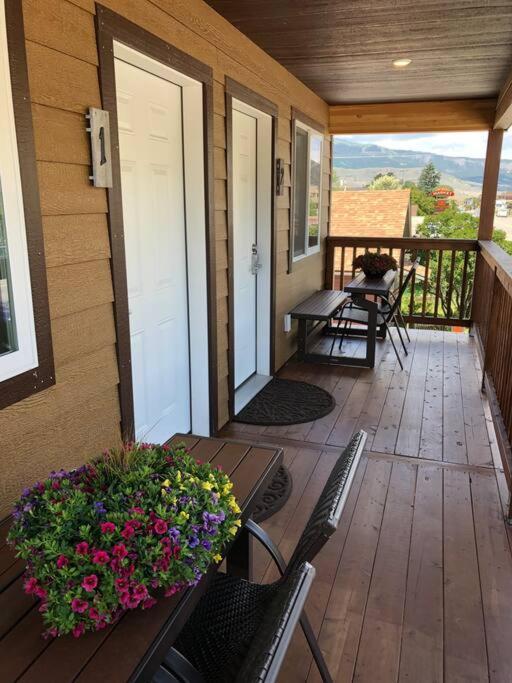 Parkway Yellowstone Guest House Room #1 Гардинър Екстериор снимка