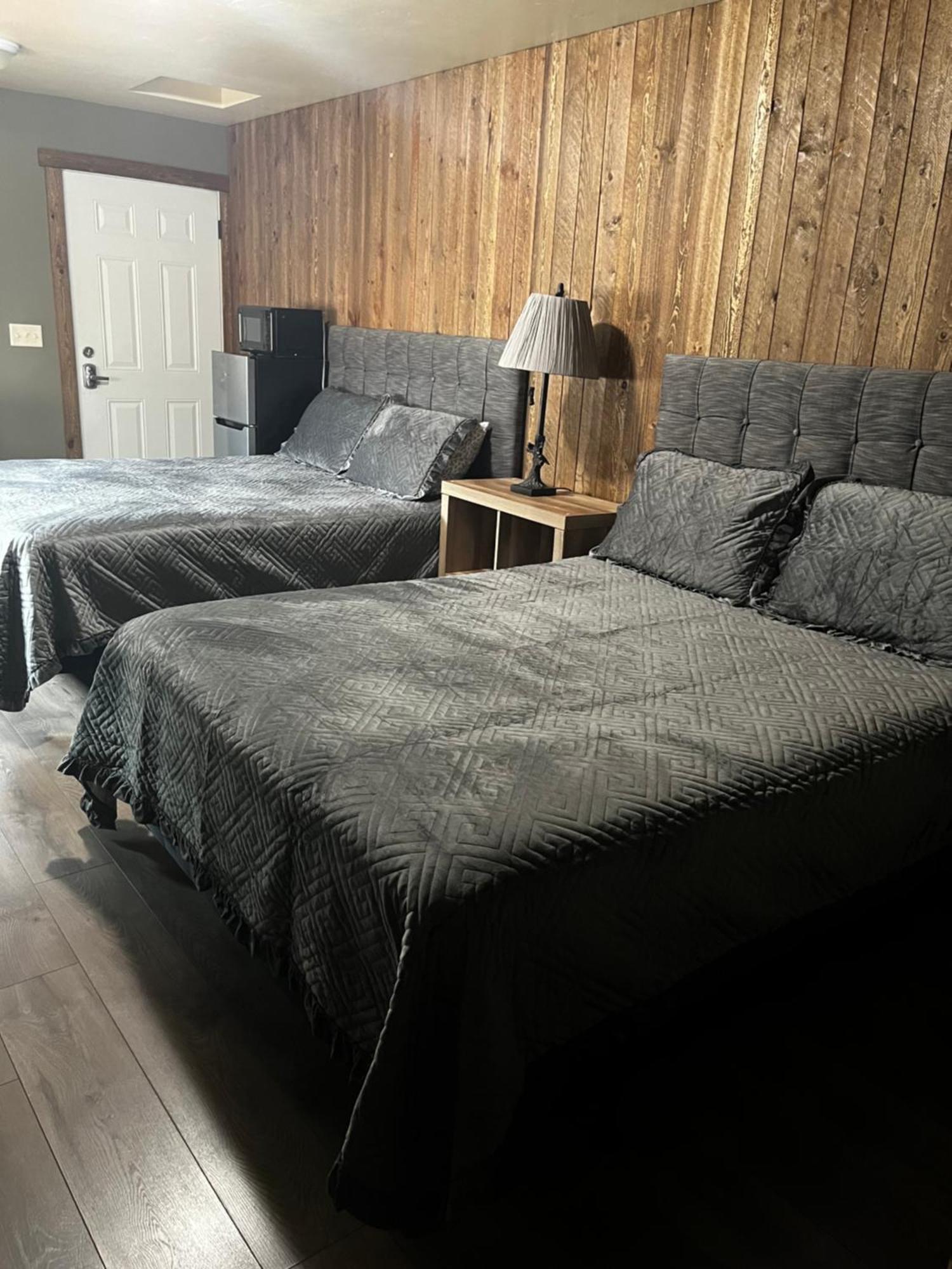 Parkway Yellowstone Guest House Room #1 Гардинър Екстериор снимка